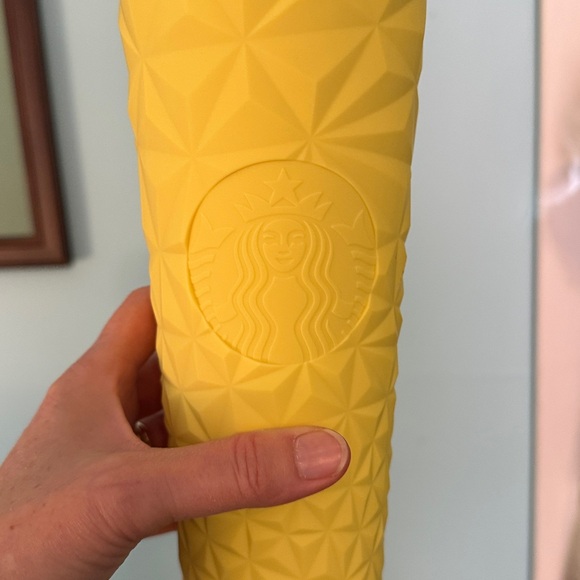 Starbucks Other - NWT Starbucks Geometric Creamy Yellow Tumbler with Straw